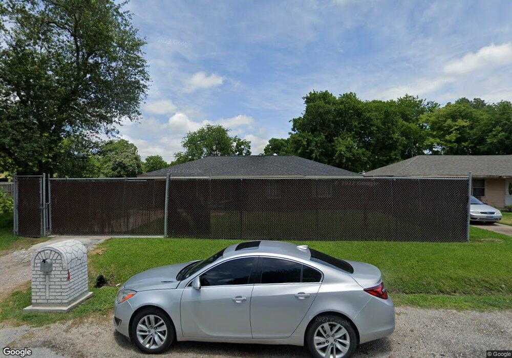 7401 Miley St, Houston, TX 77028 - photo 1