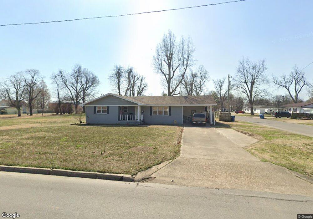 612 Davis St, New Madrid, MO 63869 - photo 1