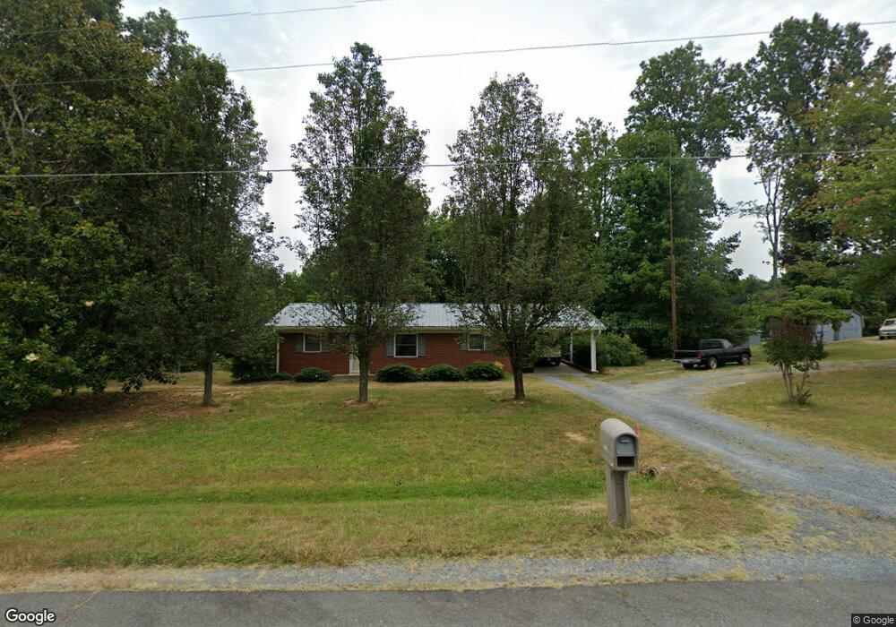 386 Henry Parrish Rd, Asheboro, NC 27205 - photo 1