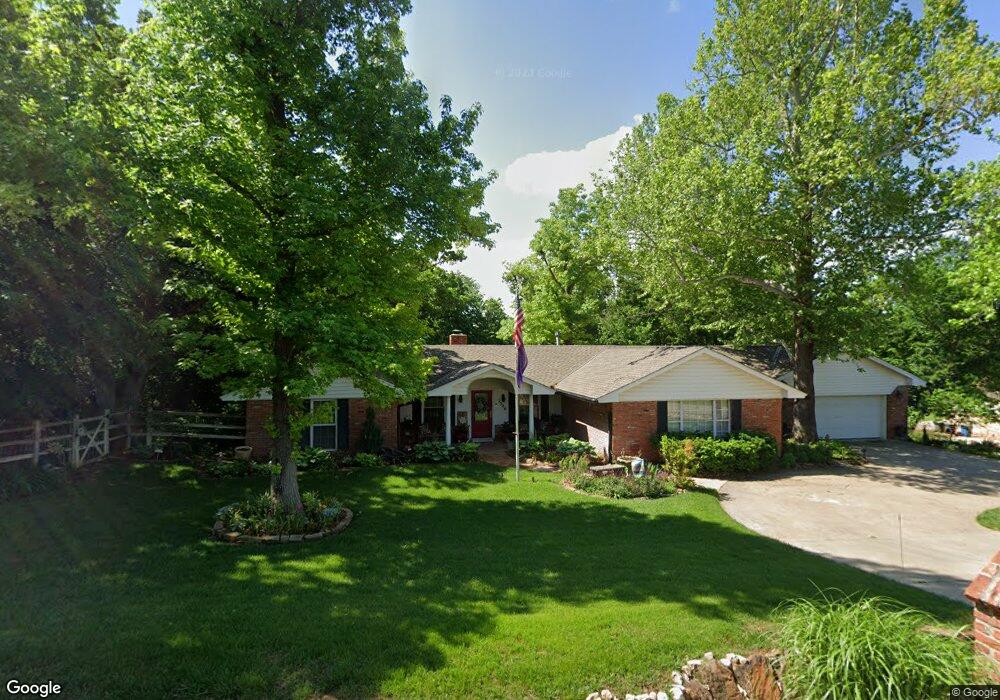 2500 Rambling Rd, Edmond, OK 73025 - photo 1