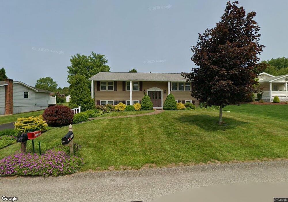 910 Country Ln, Indiana, PA 15701 - photo 1