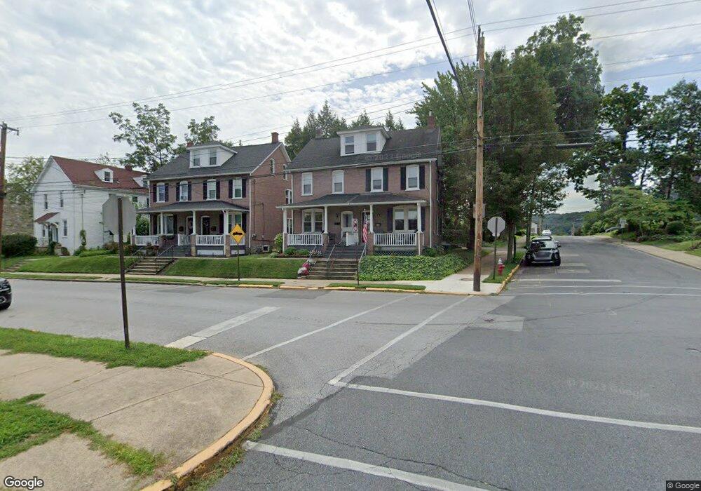 138 W Pennsylvania Ave, Downingtown, PA 19335 - photo 1