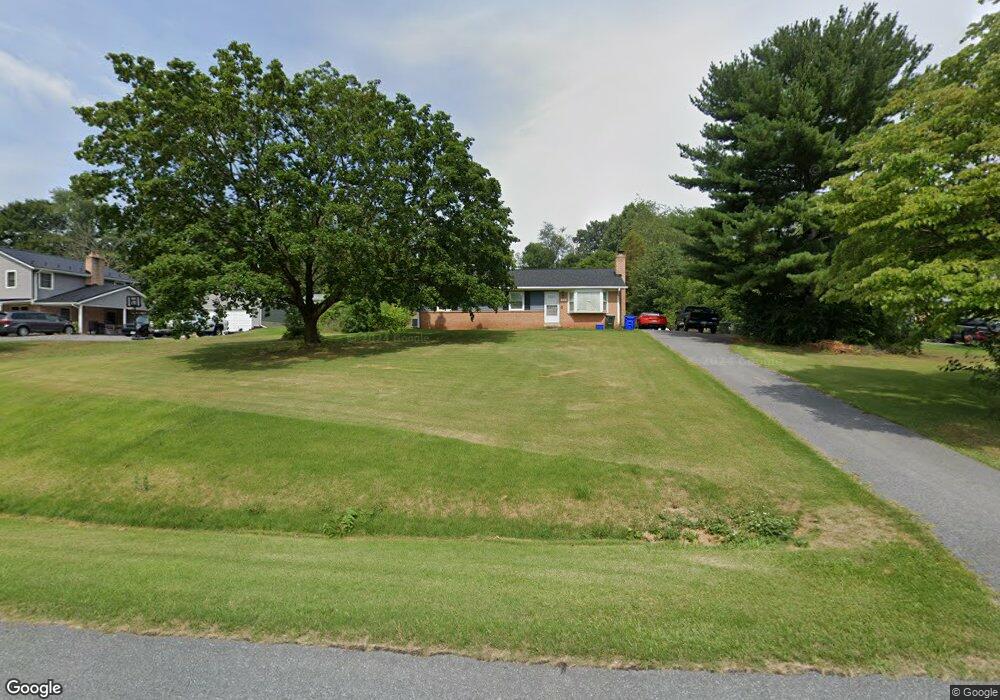 5604 Calvert Dr, Frederick, MD 21703 - photo 1