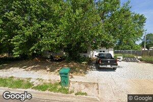 602 S Elm St, Mountain Grove, MO 65711