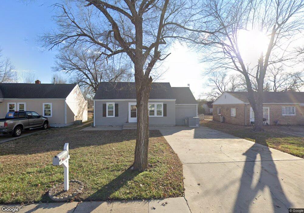 3124 Dirr Ave, Parsons, KS 67357 - photo 1