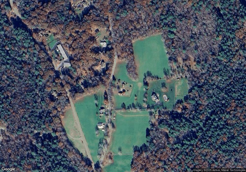 162 Hawkins Rd, Woodstock Valley, CT 06282 - photo 1