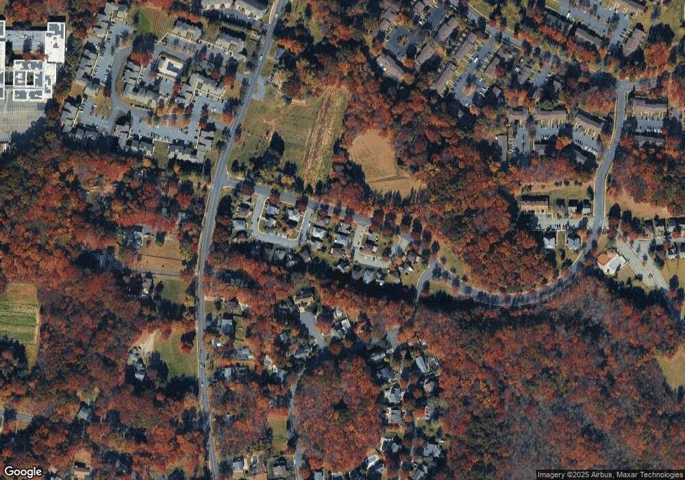 18 Canterbury Ct, Old Bridge, NJ 08857 - photo 1