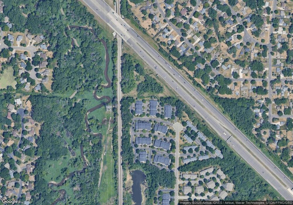 10933 Vale St NW unit 506, Coon Rapids, MN 55433 - photo 1