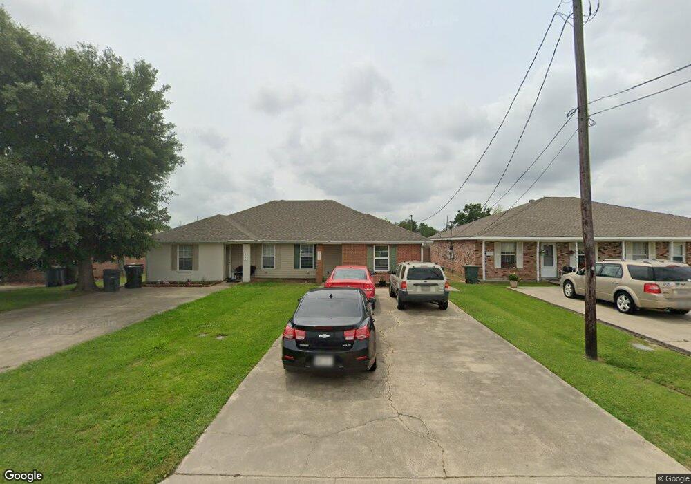 1743 N Tallowood Dr, Lake Charles, LA 70605 - photo 1