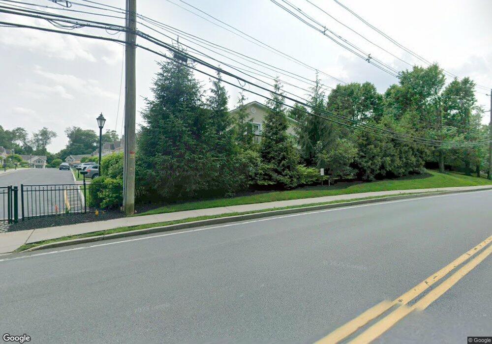 2 Avner Ln, West Nyack, NY 10994 - photo 1