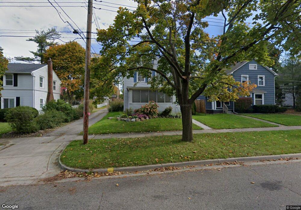 1617 Bradley Ave, Lansing, MI 48910 - photo 1