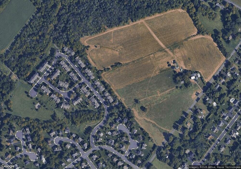 711 Finlay Dr, Franconia, PA 18924 - photo 1