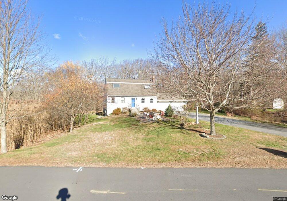 10 Longmeadow Dr, Salisbury, MA 01952 - photo 1