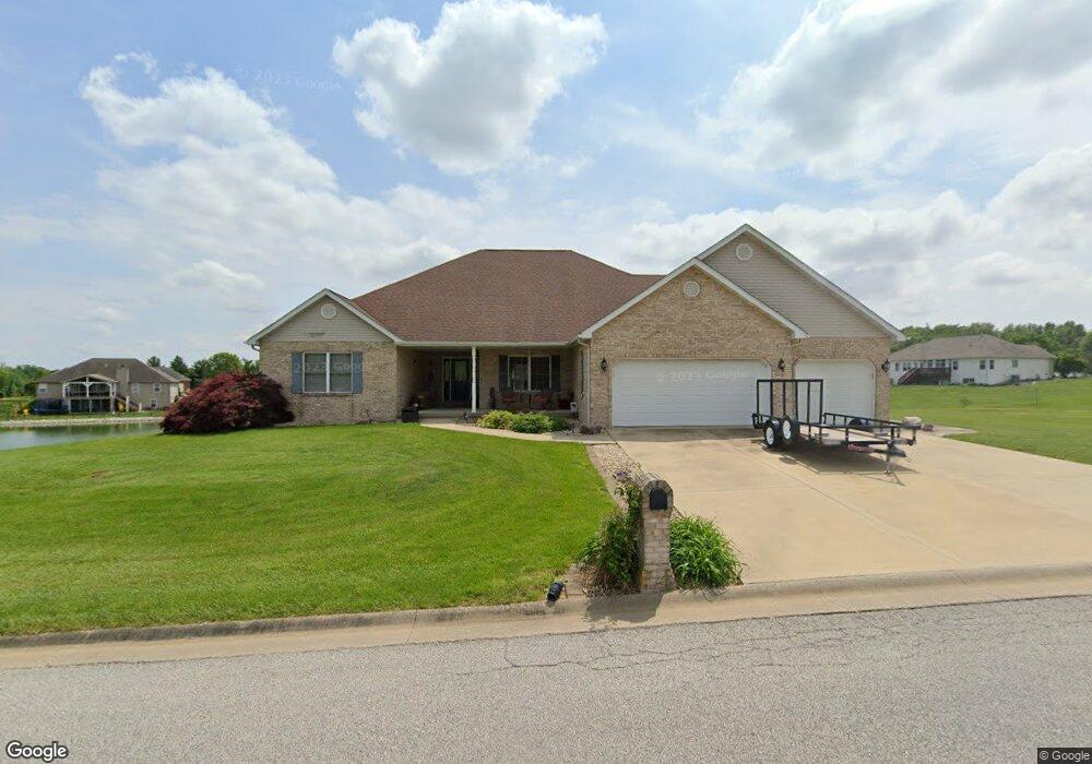 918 Wingmead Dr, Freeburg, IL 62243 - photo 1