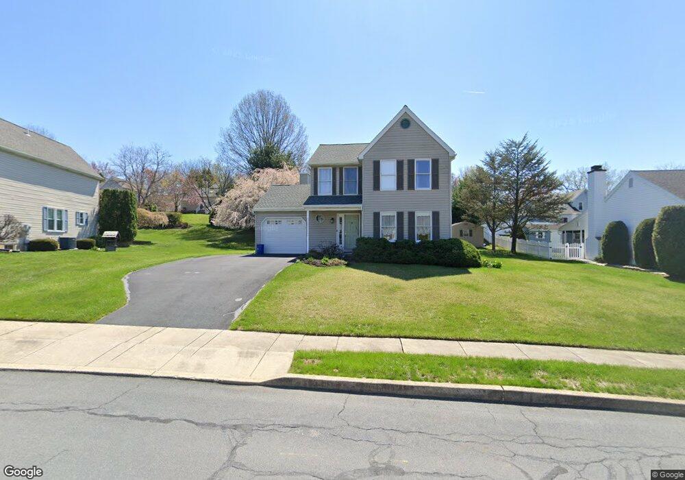 4904 Briarwood Cir, Reading, PA 19606 - photo 1