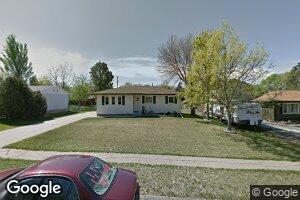 721 E 6th St, Chadron, NE 69337