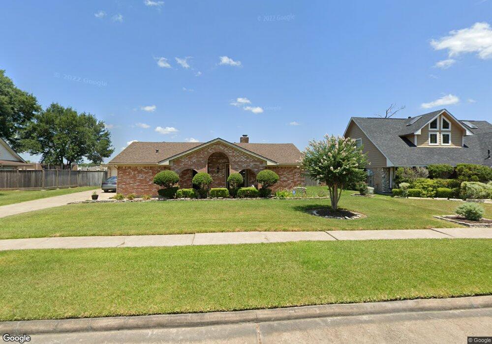 10315 Kirkdale Dr, Houston, TX 77089 - photo 1
