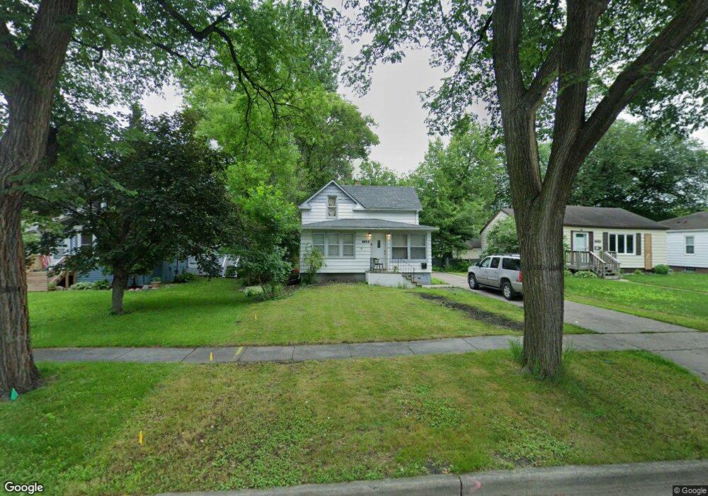 1511 9th St N, Fargo, ND 58102 - photo 1