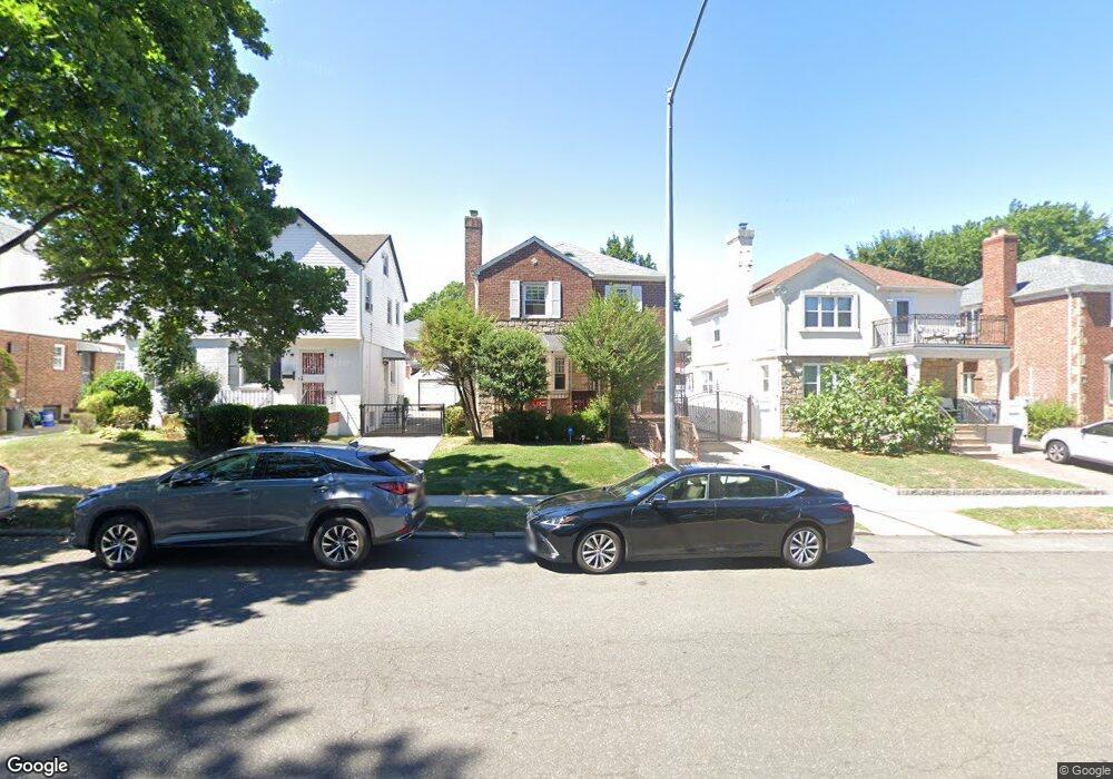 8142 193rd St, Hollis, NY 11423 - photo 1