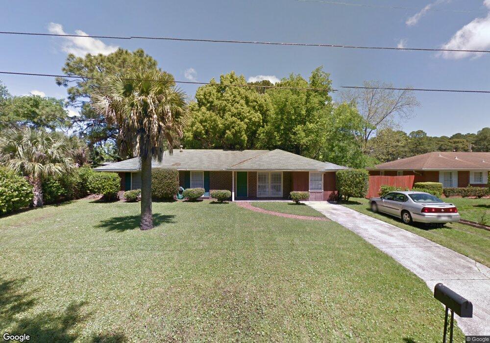 2621 Canary Dr, Brunswick, GA 31520 - photo 1