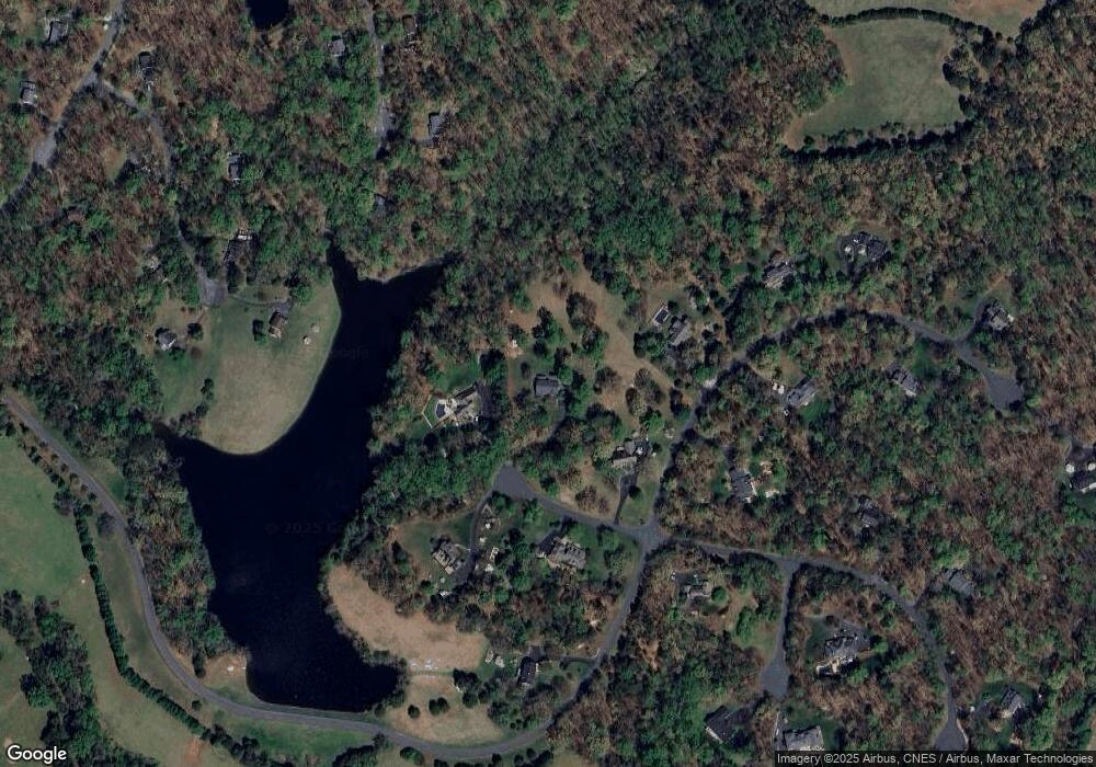 586 Glengarry Ct, Earlysville, VA 22936 - photo 1