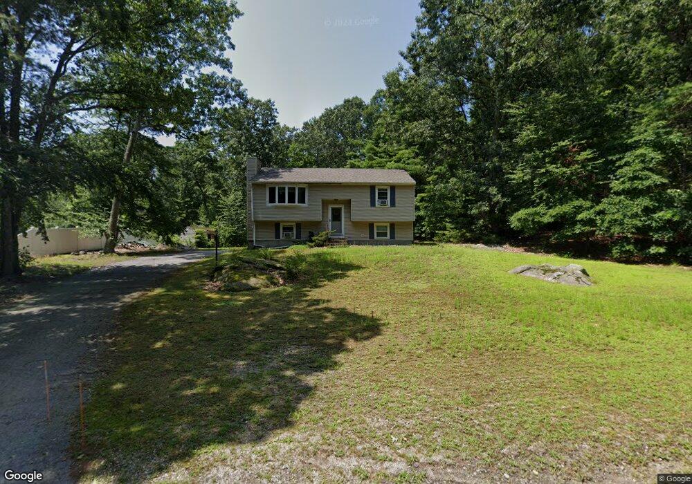 94 Upton Rd, Uxbridge, MA 01569 - photo 1