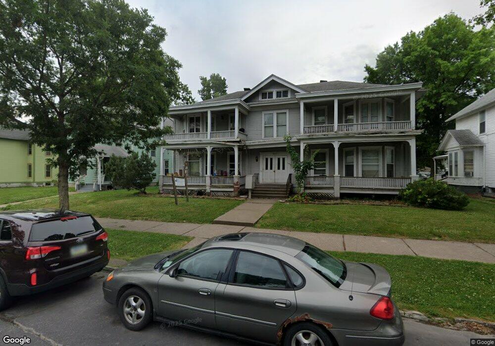 811 E 14th St, Davenport, IA 52803 - photo 1