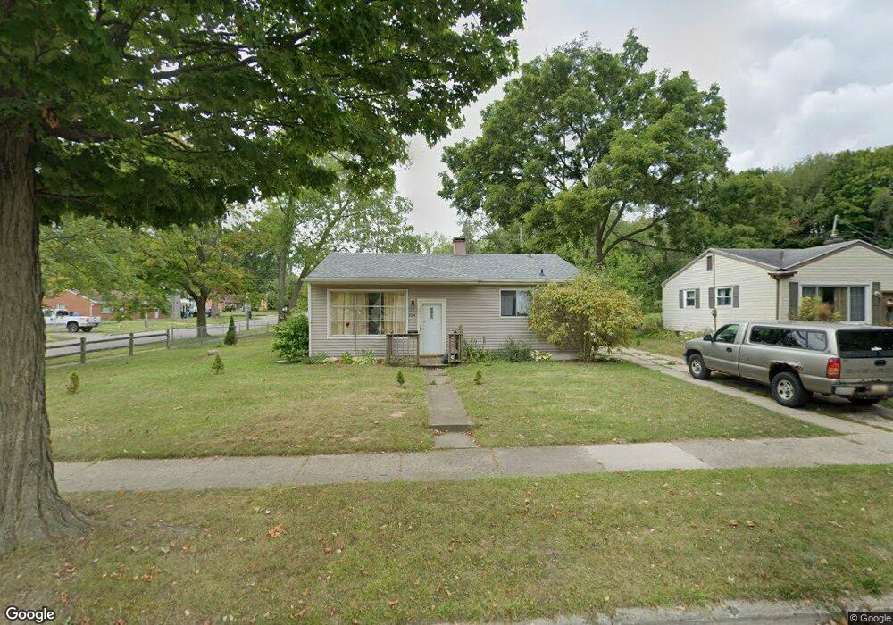 4524 Burchfield Ave, Lansing, MI 48910 - photo 1