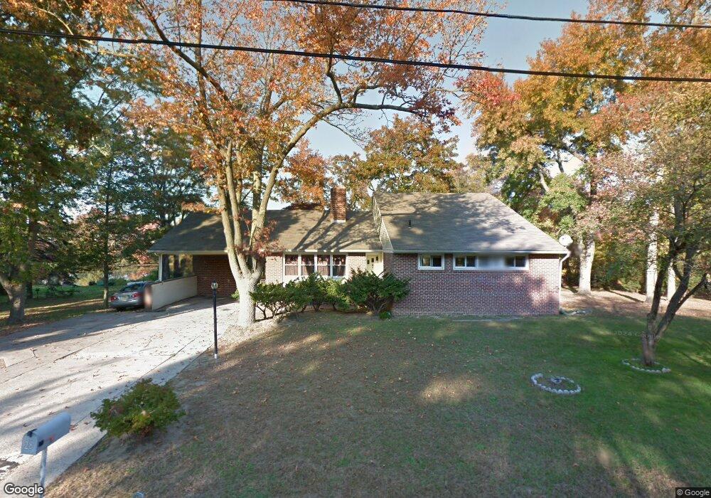 28 Laytons Lake Dr, Penns Grove, NJ 08069 - photo 1