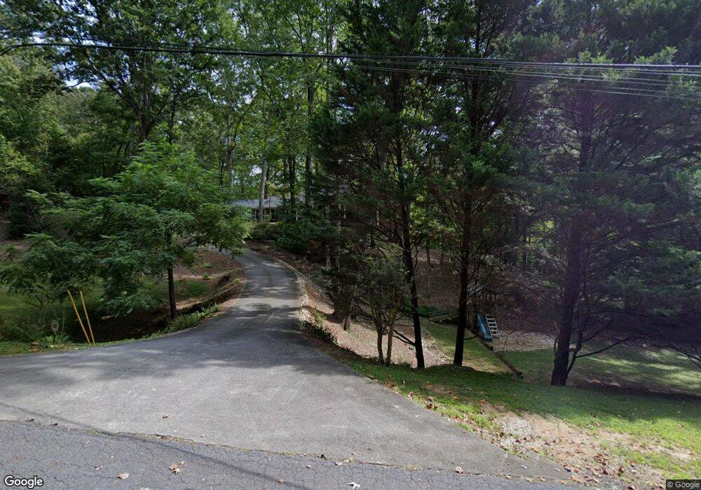 4550 Shoreline Dr, Gainesville, GA 30506 - photo 1