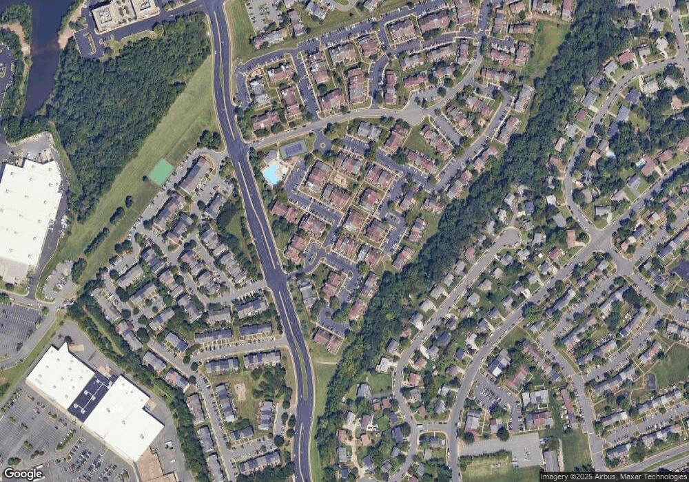 10476 Paradise Ct unit 16-8, Manassas, VA 20109 - photo 1