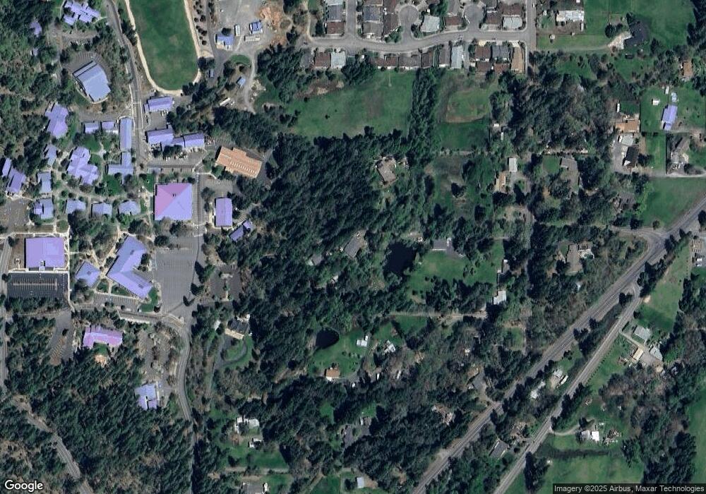 2222 Hubbard Ln, Grants Pass, OR 97527 - photo 1