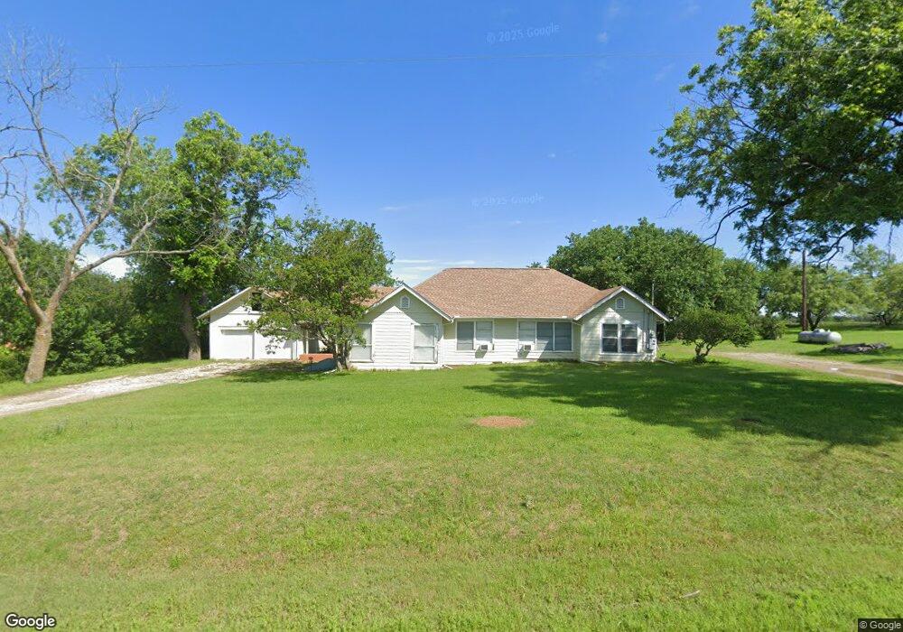 403 Edgewood Ln, Cleburne, TX 76031 - photo 1