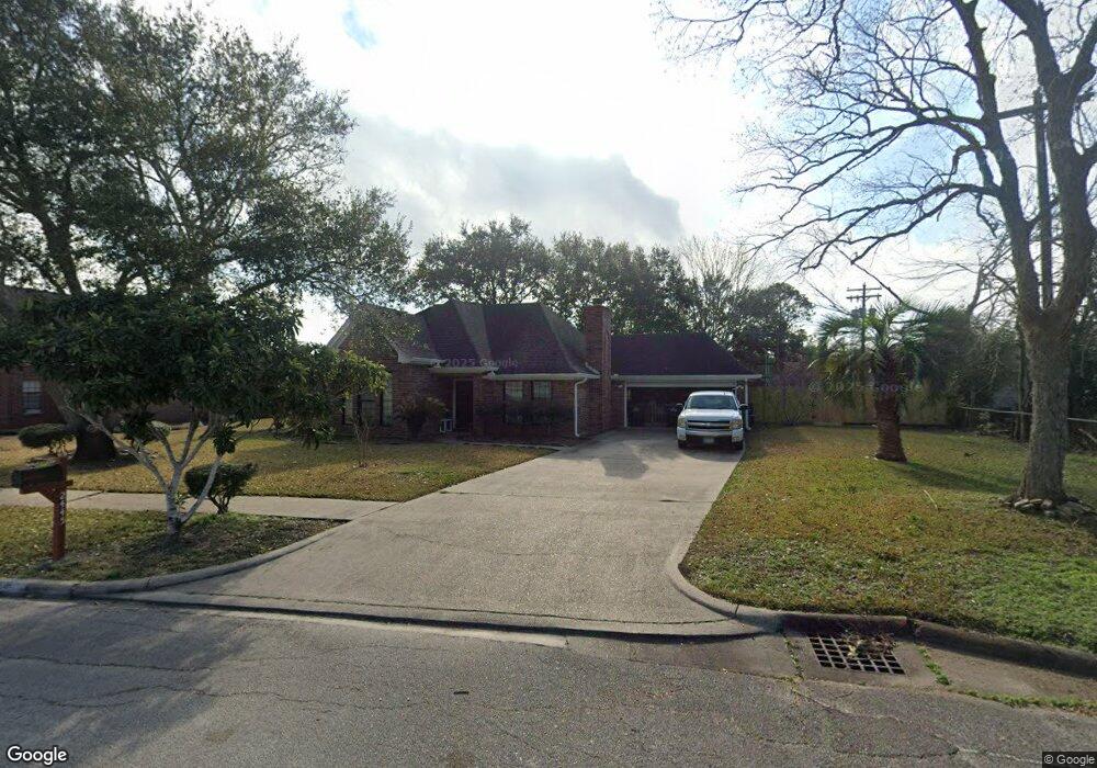 2445 Ryan Dr, Alvin, TX 77511 - photo 1