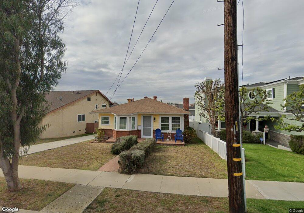 907 Virginia St, El Segundo, CA 90245 - photo 1