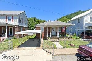 110 A St, Boomer, WV 25031