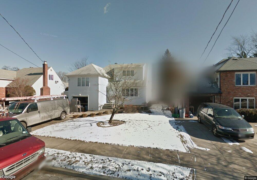 2765 Riverside Ave, Merrick, NY 11566 - photo 1