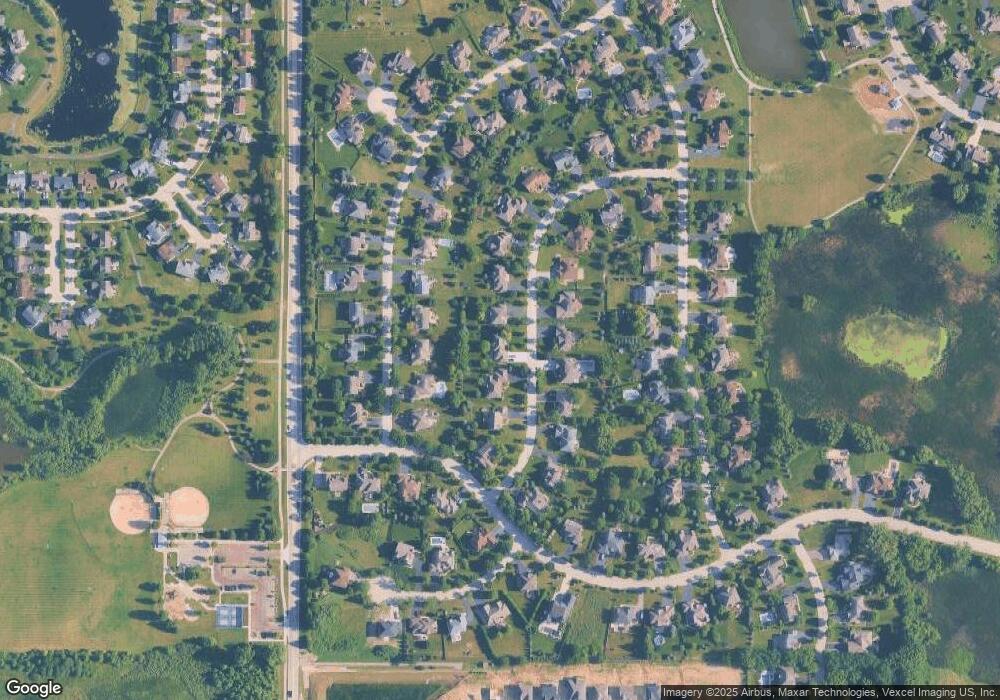 680 Bluestem Ln, Algonquin, IL 60102 - photo 1