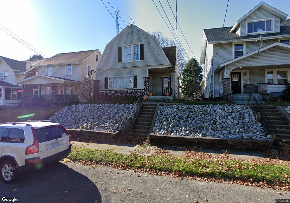 1021 Clarendon Ave SW, Canton, OH 44710 - photo 1