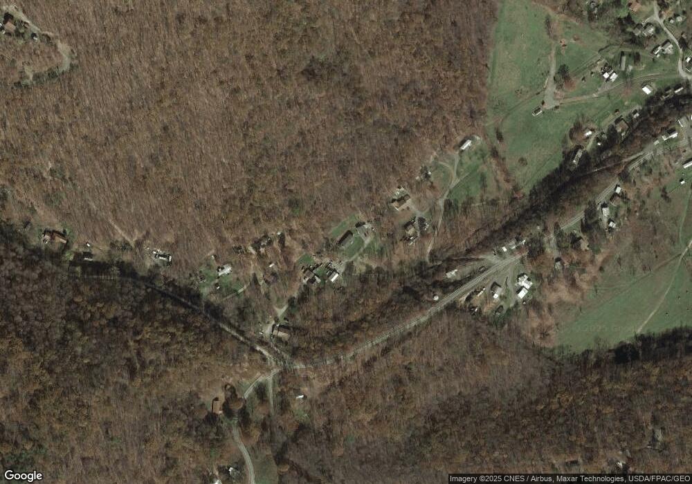 61 Out Rigger Dr, Keyser, WV 26726 - photo 1