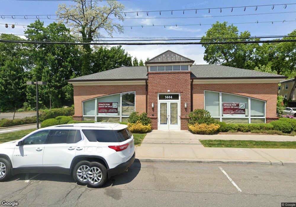 1440 E Boston Post Rd unit 2J, Mamaroneck, NY 10543 - photo 1