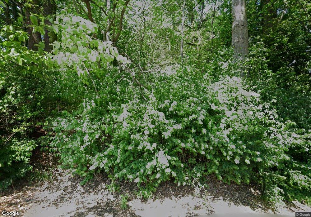 1058 Rector Ln, McLean, VA 22102 - photo 1