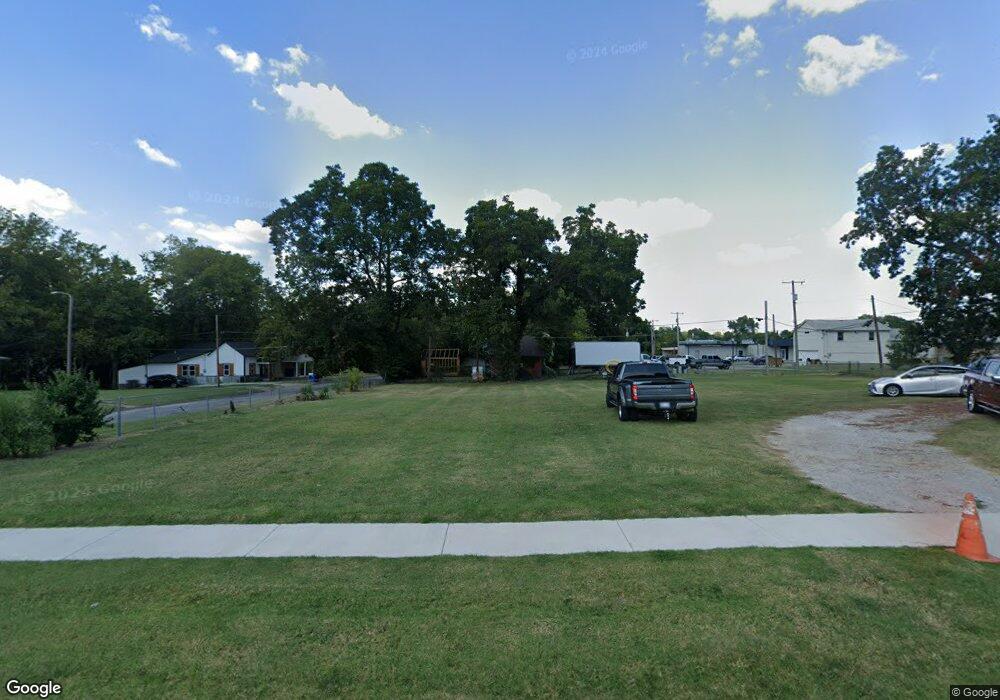 122 W Detroit St, Broken Arrow, OK 74012 - photo 1