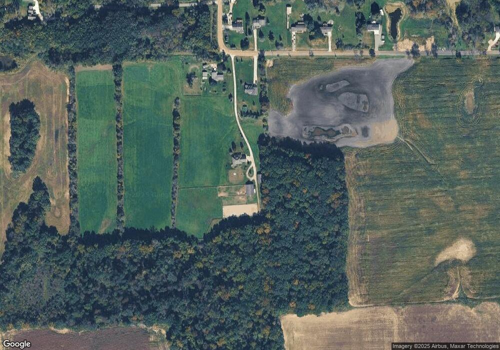 7279 Ray Rd, Swartz Creek, MI 48473 - photo 1