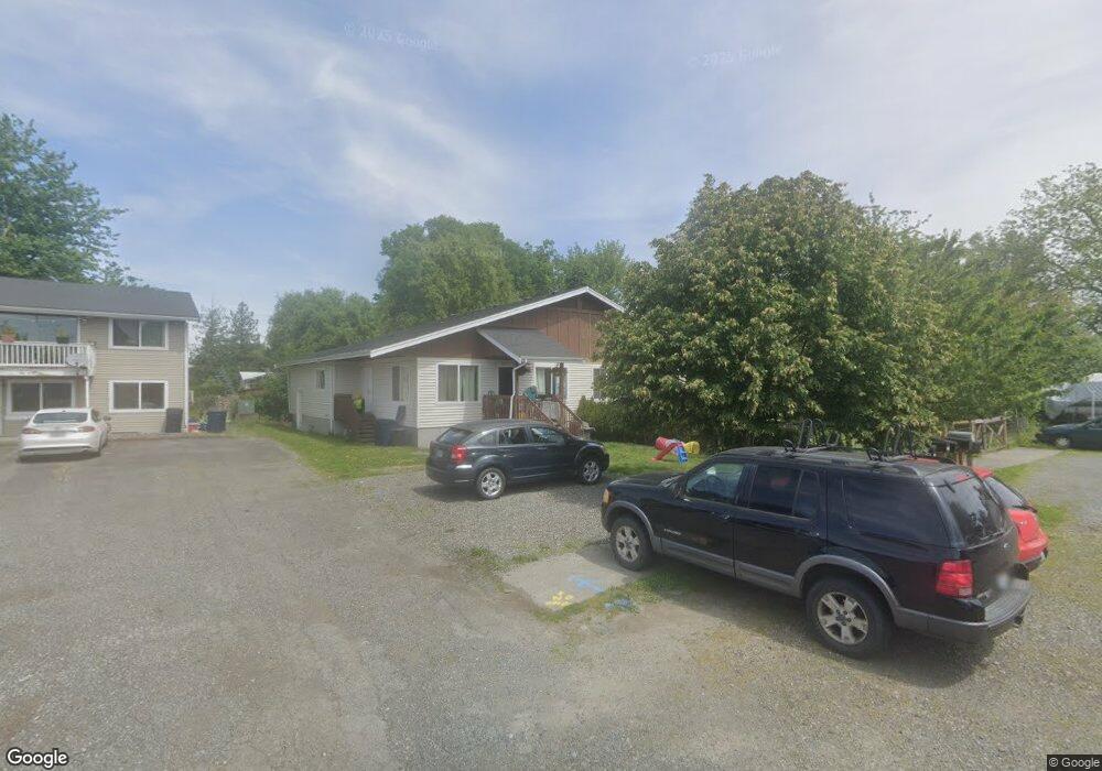 586 2nd St, Sumas, WA 98295 - photo 1