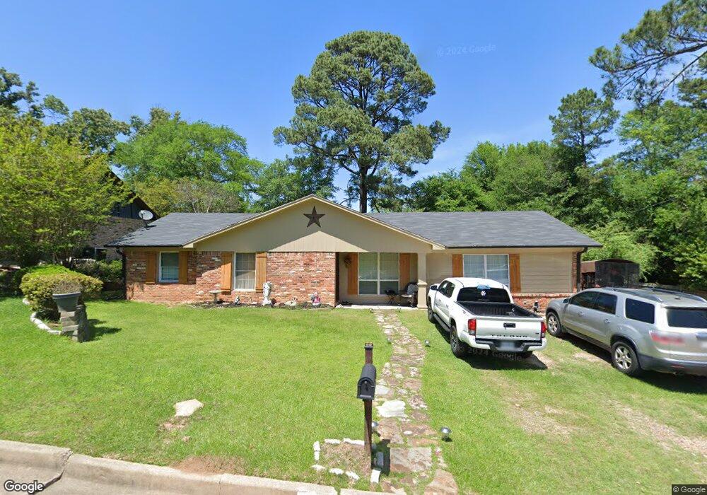 2922 Lisa Ln, Tyler, TX 75701 - photo 1