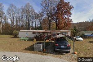 408 Robinson Ave, Vanceburg, KY 41179