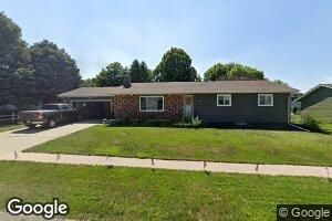 1208 Lawndale Dr, Wayne, NE 68787
