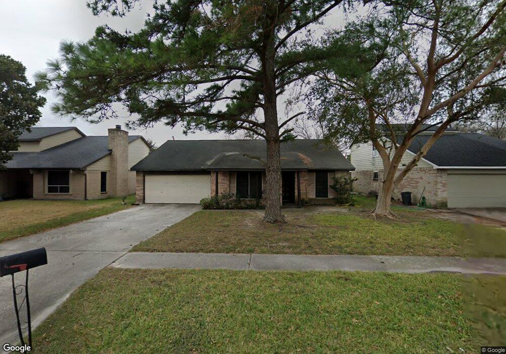 10419 Mackenzie Dr, Houston, TX 77086 - photo 1