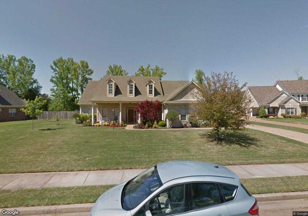 568 Christys Ct, Hernando, MS 38632 - photo 1